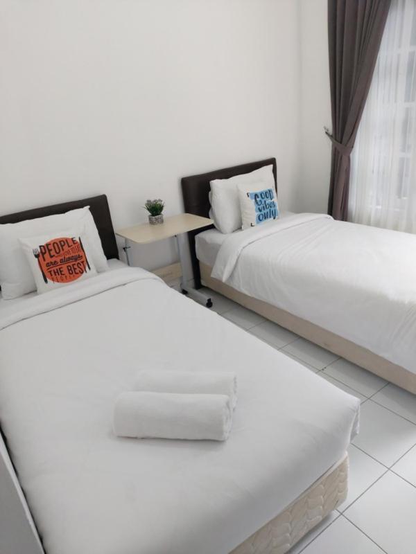 Tamadara Guesthouse Jogja Maguwo Εξωτερικό φωτογραφία